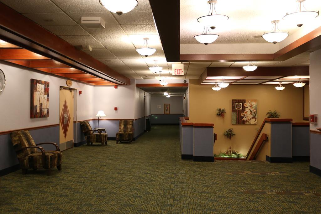 Magnuson Grand Columbus North Hotel Exterior foto